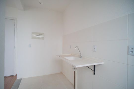 Cozinha de apartamento para alugar com 2 quartos, 44m² em Feitoria, São Leopoldo