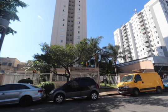 Fachada de apartamento à venda com 2 quartos, 57m² em Vila Antonieta, São Paulo