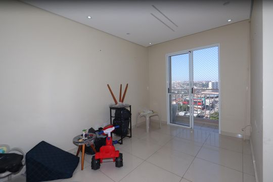 Apartamento à venda com 2 quartos, 57m² em Vila Antonieta, São Paulo
