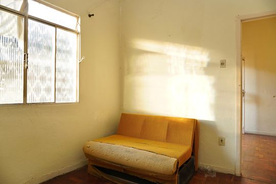 Quarto 1 de casa para alugar com 3 quartos, 50m² em Alto Caiçaras, Belo Horizonte