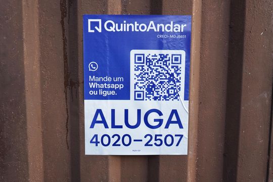 Placa de casa para alugar com 3 quartos, 50m² em Alto Caiçaras, Belo Horizonte