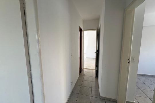 Corredor de apartamento à venda com 3 quartos, 103m² em Setor Bueno, Goiânia