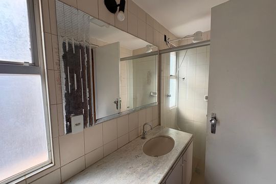 Banheiro da Suíte 1 de apartamento à venda com 3 quartos, 103m² em Setor Bueno, Goiânia