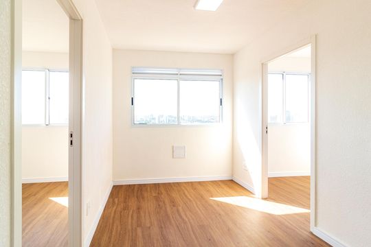 Apartamento para alugar com 2 quartos, 34m² em Veleiros, São Paulo