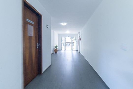 Hall de apartamento para alugar com 2 quartos, 78m² em Batel, Curitiba