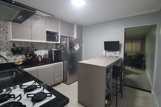 Cozinha de casa para alugar com 2 quartos, 90m² em Vila Represa, São Paulo