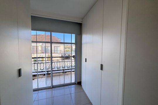 Quarto 1 de casa de condomínio à venda com 3 quartos, 213m² em Recreio dos Bandeirantes, Rio de Janeiro