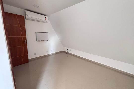 Sótão  de casa de condomínio à venda com 3 quartos, 213m² em Recreio dos Bandeirantes, Rio de Janeiro