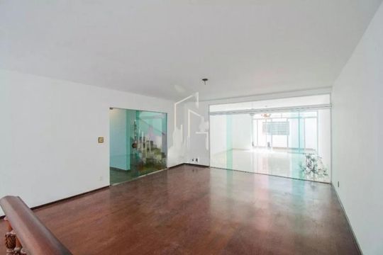 Foto 04 de casa à venda com 3 quartos, 365m² em Jardim da Gloria, São Paulo