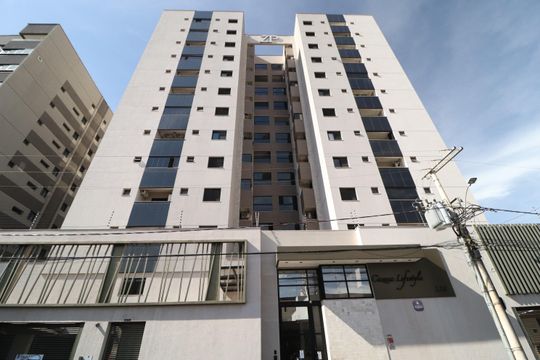 Fachada de apartamento para alugar com 2 quartos, 72m² em Cazeca, Uberlândia