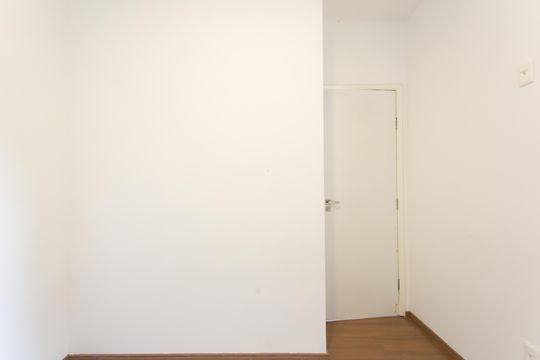 Quarto 2 de apartamento para alugar com 2 quartos, 43m² em Vila Jacuí, São Paulo