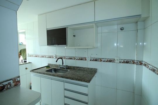 Cozinha de apartamento para alugar com 2 quartos, 130m² em Vila da Penha, Rio de Janeiro
