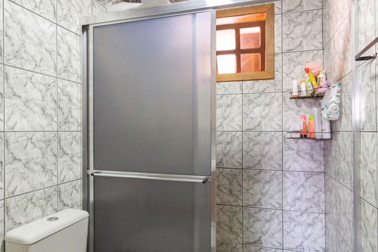 Casa à venda com 5 quartos, 220m² em Nossa Senhora das Gracas, Canoas