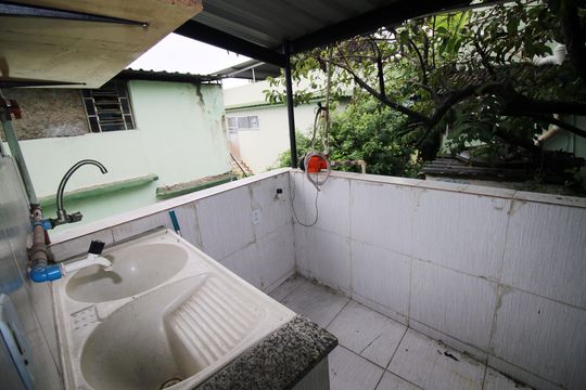 Área de Serviço de kitnet/studio para alugar com 1 quarto, 30m² em Brás de Pina, Rio de Janeiro