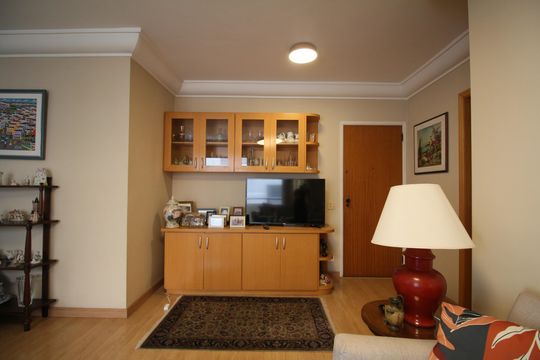 Apartamento à venda com 3 quartos, 107m² em Vila Progredior, São Paulo