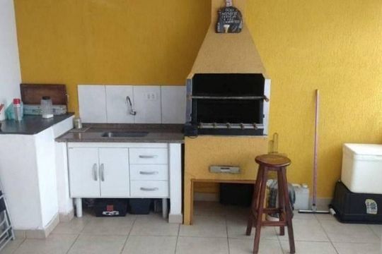 Casa à venda com 2 quartos, 180m² em Jardim Santa Clara, Guarulhos