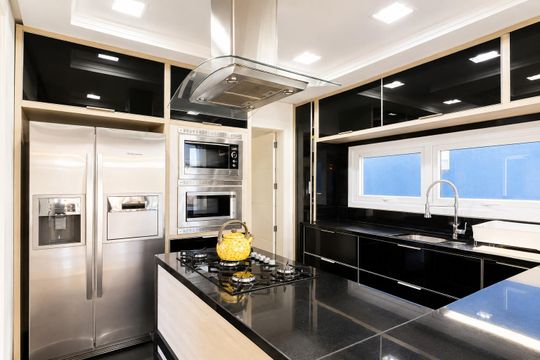 Cozinha de casa de condomínio para alugar com 6 quartos, 233m² em Neópolis, Gravataí