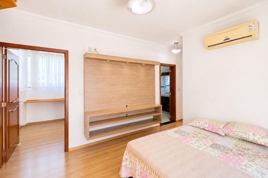 Casa de Condomínio para alugar com 4 quartos, 388m² em Neópolis, Gravataí