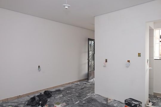 Sala de casa para alugar com 1 quarto, 40m² em Jardim Nossa Senhora do Carmo, São Paulo