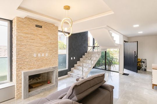 Sala de casa de condomínio para alugar com 4 quartos, 274m² em Centro, Gravataí