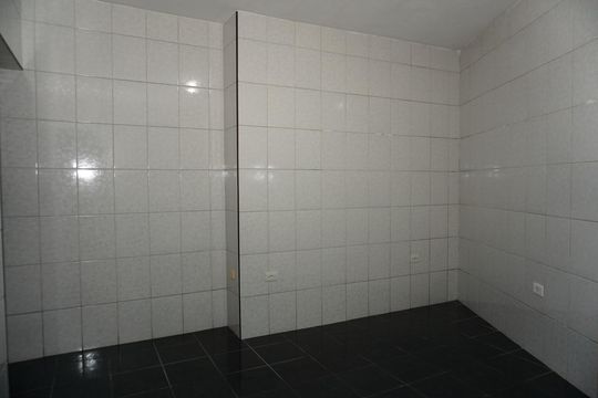 Cozinha de casa para alugar com 1 quarto, 60m² em Jardim Altos do Taboao, Embu das Artes