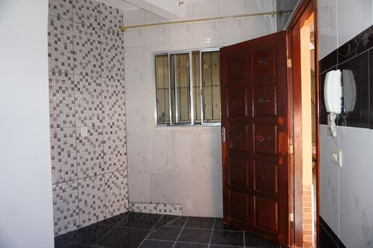 Sala de casa para alugar com 1 quarto, 60m² em Jardim Altos do Taboao, Embu das Artes
