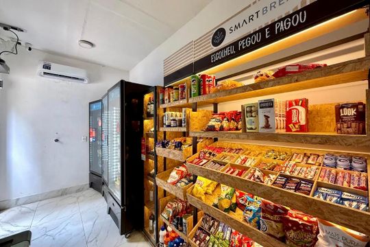 Mercadinho  de kitnet/studio para alugar com 1 quarto, 21m² em Jardim das Acacias, São Paulo