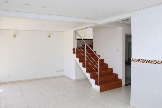 Sala de casa para alugar com 3 quartos, 260m² em Swiss Park, Campinas