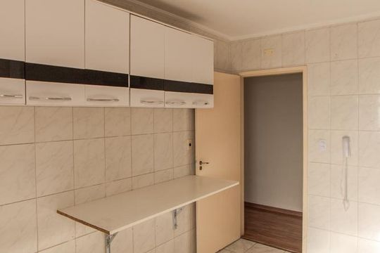Cozinha de apartamento para alugar com 2 quartos, 65m² em Vila Medeiros, São Paulo