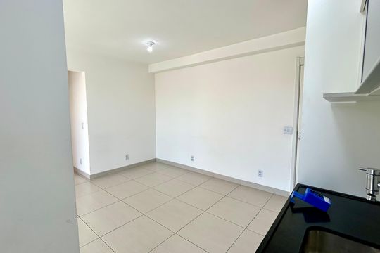 Cozinha de apartamento para alugar com 2 quartos, 61m² em Vila Endres, Guarulhos