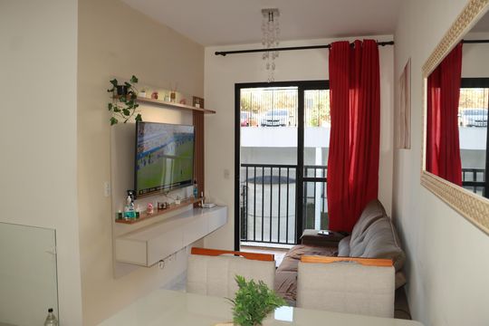 Apartamento para alugar com 2 quartos, 49m² em Jardim Pioneira, Cotia