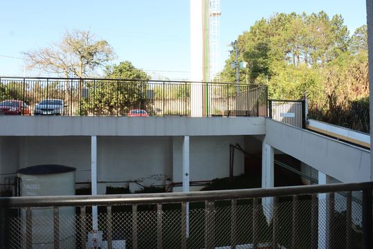 Apartamento para alugar com 2 quartos, 49m² em Jardim Pioneira, Cotia