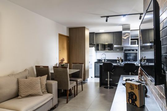 Sala de apartamento à venda com 2 quartos, 55m² em Estrela do Oriente, Belo Horizonte