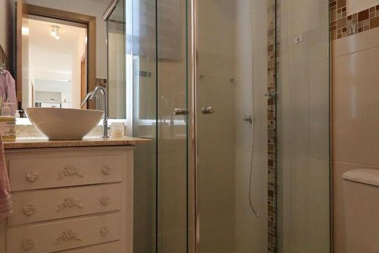 Banheiro de apartamento para alugar com 2 quartos, 47m² em Nova Aliança, Ribeirão Preto