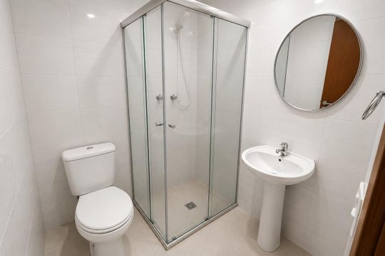Banheiro de apartamento para alugar com 1 quarto, 38m² em Centro Histórico, Porto Alegre