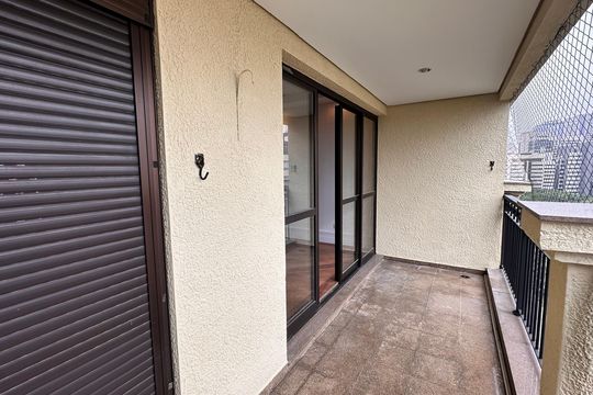 Apartamento para alugar com 3 quartos, 138m² em Brooklin, São Paulo