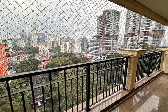 Apartamento para alugar com 3 quartos, 138m² em Brooklin, São Paulo