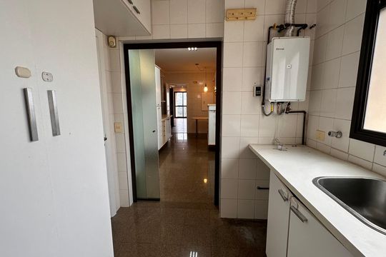 Apartamento para alugar com 3 quartos, 138m² em Brooklin, São Paulo