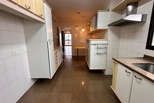 Apartamento para alugar com 3 quartos, 138m² em Brooklin, São Paulo