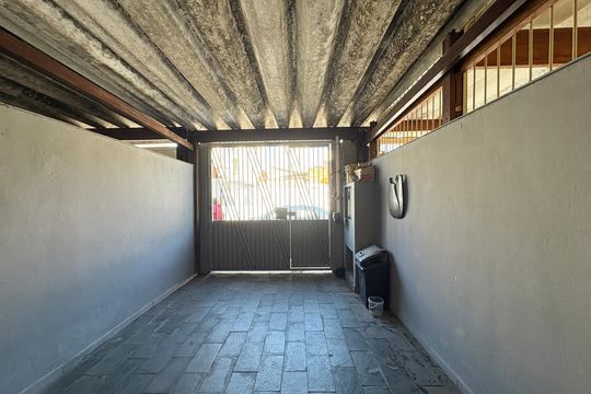 Garagem de casa para alugar com 2 quartos, 91m² em Vila Nina, São Paulo