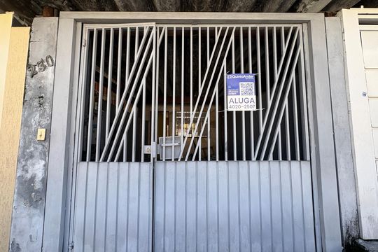 Fachada de casa para alugar com 2 quartos, 91m² em Vila Nina, São Paulo