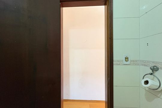 Banheiro de casa para alugar com 2 quartos, 91m² em Vila Nina, São Paulo