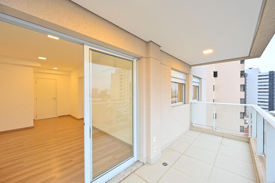 Varanda de apartamento à venda com 2 quartos, 69m² em Vila Mariana, São Paulo