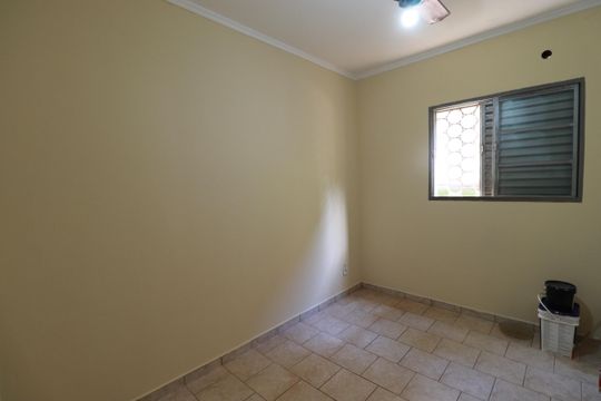 Quarto 2 de apartamento para alugar com 2 quartos, 49m² em Ipiranga, Ribeirão Preto
