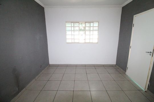 Sala de casa para alugar com 2 quartos, 110m² em Campos de São José, São José dos Campos