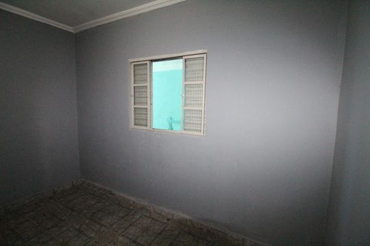 Quarto 1 de casa para alugar com 2 quartos, 110m² em Campos de São José, São José dos Campos