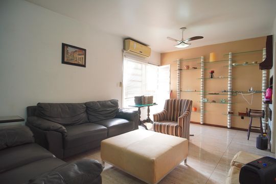 Casa para alugar com 4 quartos, 208m² em Rondônia, Novo Hamburgo