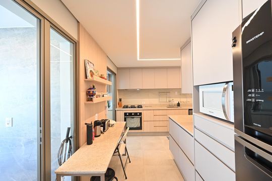 Cozinha de apartamento à venda com 4 quartos, 165m² em Vila Clementino, São Paulo