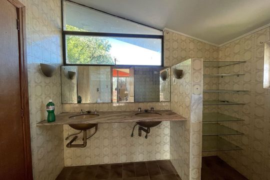 Banheiro da suíte de casa para alugar com 4 quartos, 600m² em Ouro Branco, Novo Hamburgo