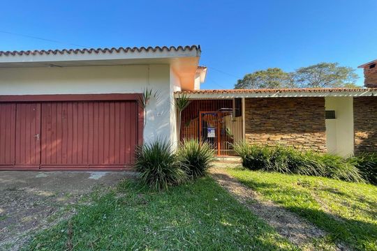 Fachada de casa para alugar com 4 quartos, 600m² em Ouro Branco, Novo Hamburgo